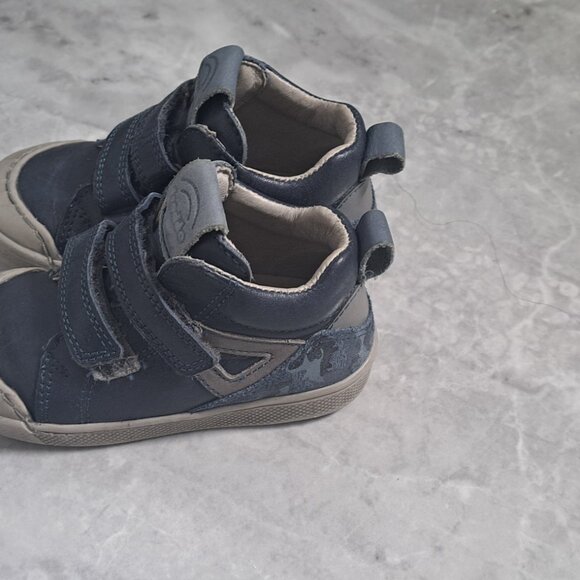 Froddo toddler shoes - Picture 2 of 5